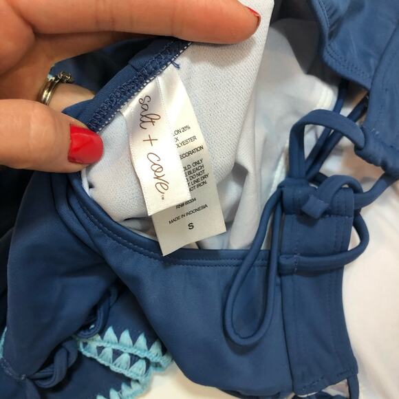 SALT+COVE Shell-stitch Blue One-piece Swimsuit - Picture 5 of 6